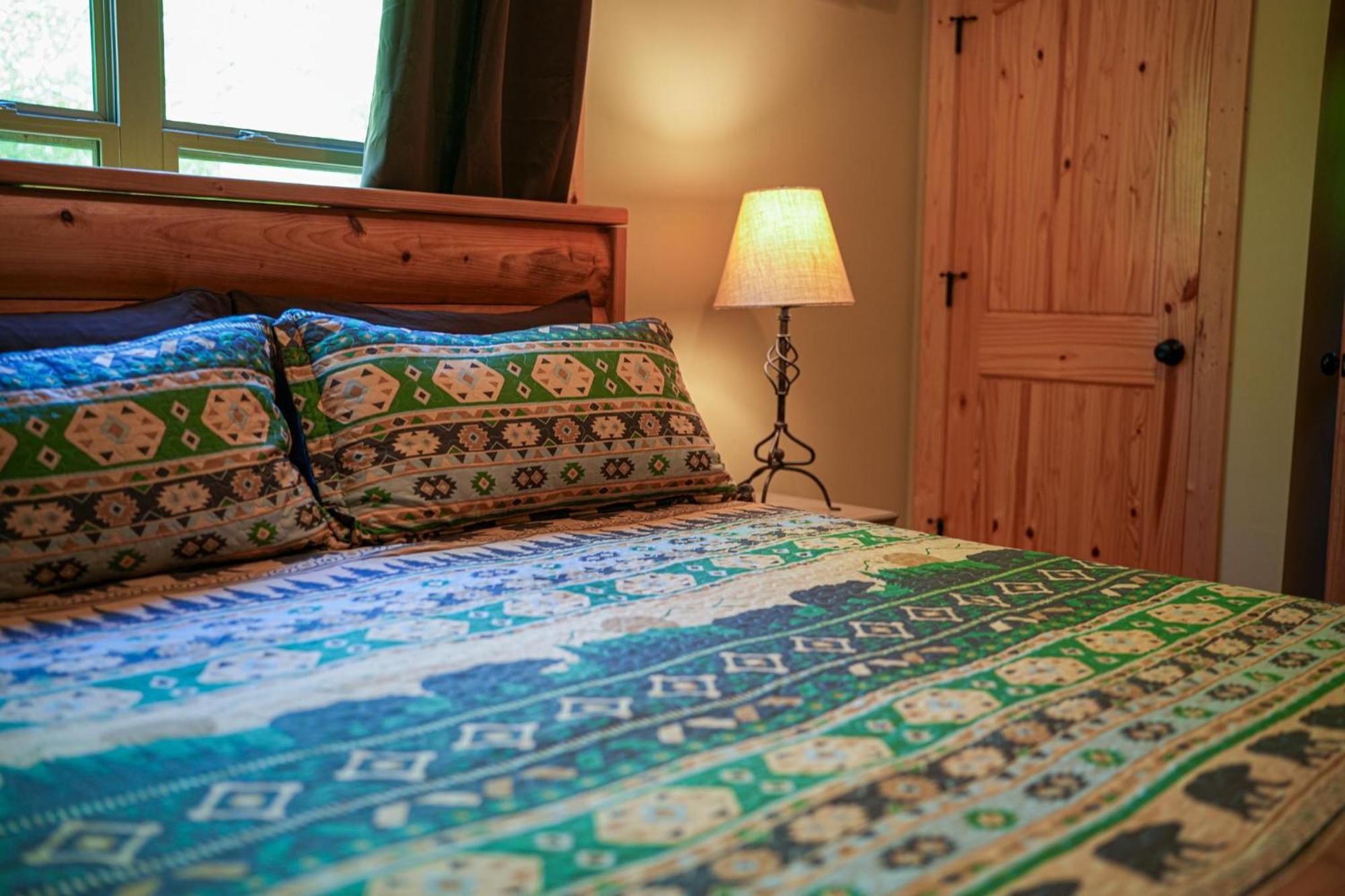 הוילה דלונגה New Listing! Wine Country Retreat - 2 Bed, Hot Tub מראה חיצוני תמונה